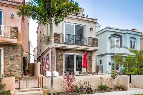 Photo of 213 Baltimore Avenue, Huntington Beach, CA 92648 (MLS # OC25244974) Photo of 213 Baltimore Avenue, Huntington Beach, CA 92648 (MLS # OC25244974)