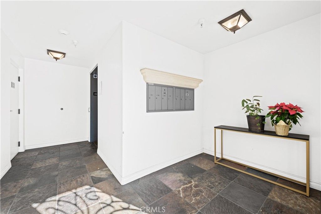 Photo of 12449 Kling Street #PH2, Studio City, CA 91604 (MLS # BB25008479)