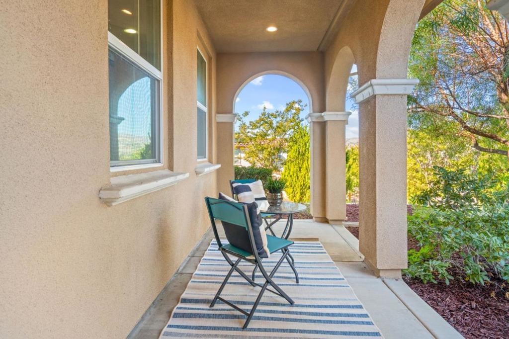 4063 Cadwallader Avenue