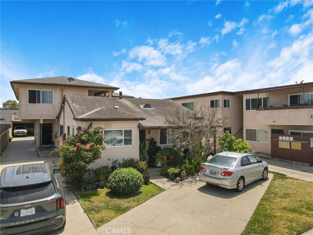 4928 Lennox