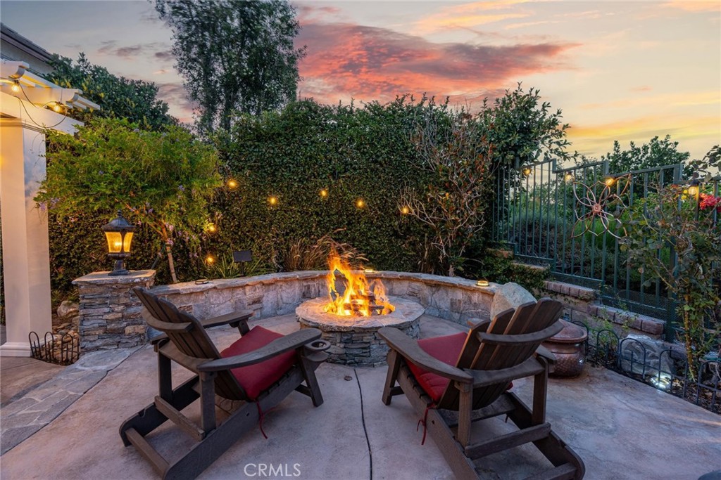 26858 Pine Hollow Court