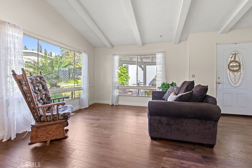 5200 Irvine Blvd 138