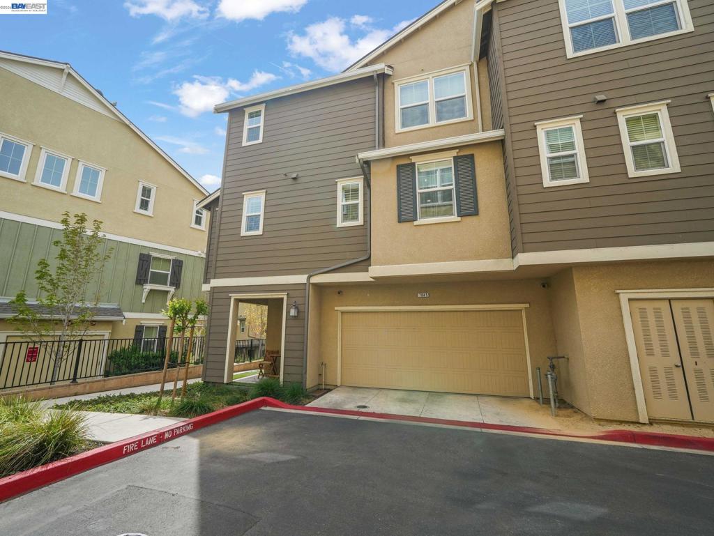 7045 Coombsville Loop