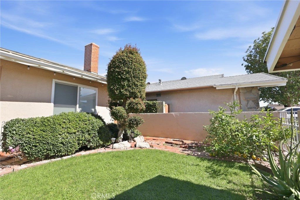 4549 Birchwood
