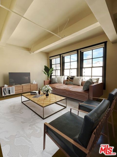 Photo of 315 W 5th Street #402, Los Angeles, CA 90013 (MLS # 26649827)