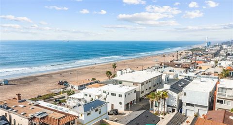 Photo of 112 36th Street, Manhattan Beach, CA 90266 (MLS # PW25261178)