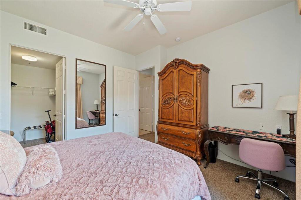 Casitas Las Rosas - Residential Lease