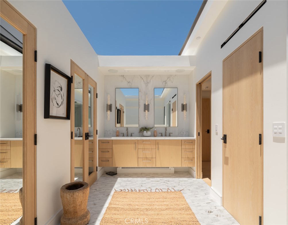 Lido Island (LIDO) - Residential