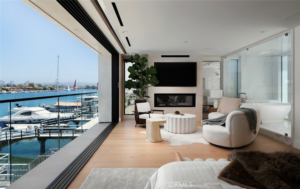 Lido Island (LIDO) - Residential