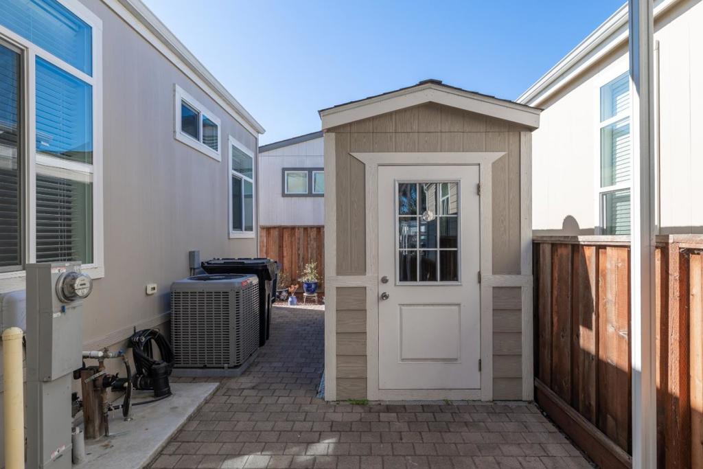 1085 Tasman Drive 110B