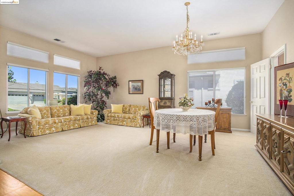 SUMMERSET 1 - Residential