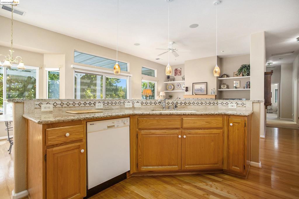 SUMMERSET 1 - Residential