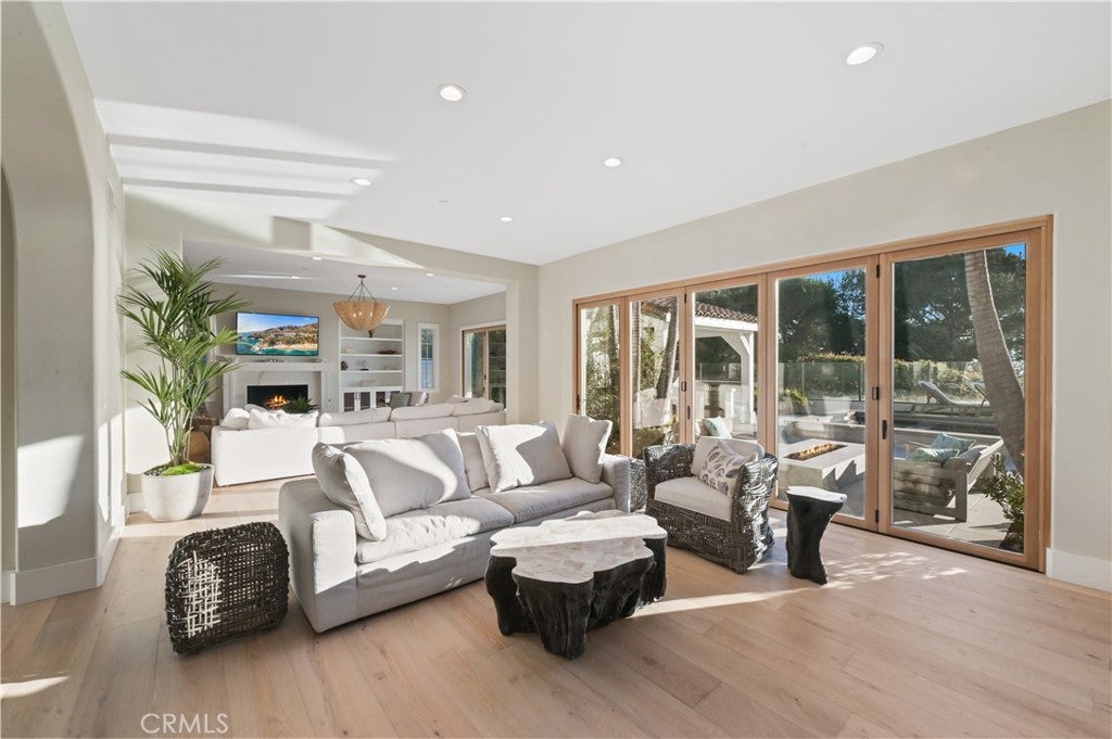 30 Wharfside Drive