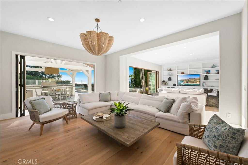 30 Wharfside Drive
