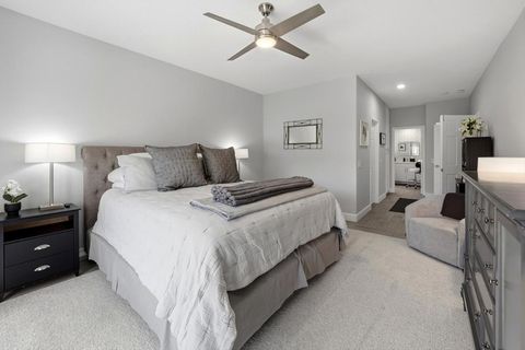 Tiny photo for 48221 Calle Florista, La Quinta, CA 92253 (MLS # 219146756DA)