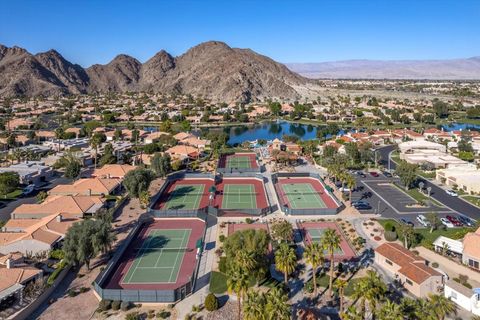 Tiny photo for 48221 Calle Florista, La Quinta, CA 92253 (MLS # 219146756DA)