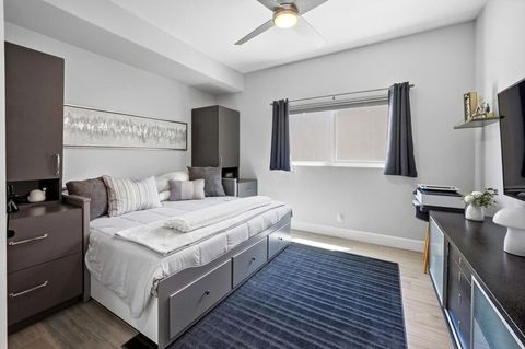 Tiny photo for 48221 Calle Florista, La Quinta, CA 92253 (MLS # 219146756DA)