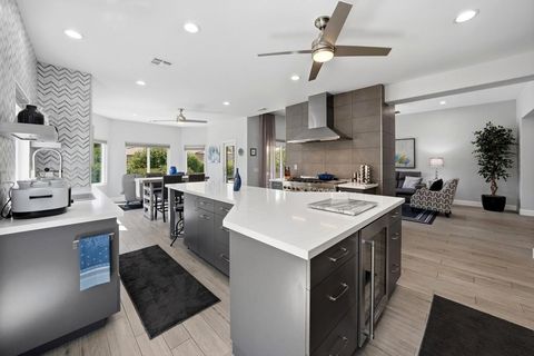 Tiny photo for 48221 Calle Florista, La Quinta, CA 92253 (MLS # 219146756DA)