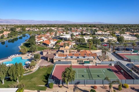 Tiny photo for 48221 Calle Florista, La Quinta, CA 92253 (MLS # 219146756DA)