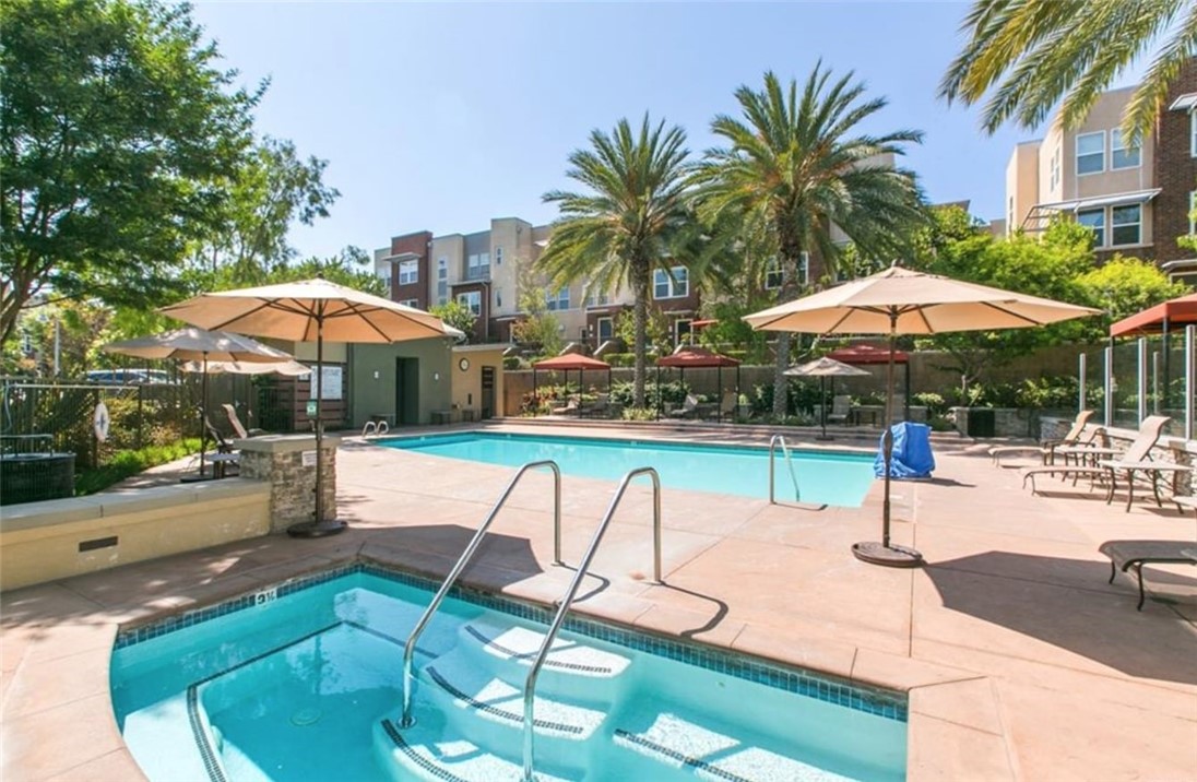 Latitudes South (LATS) - Residential Lease