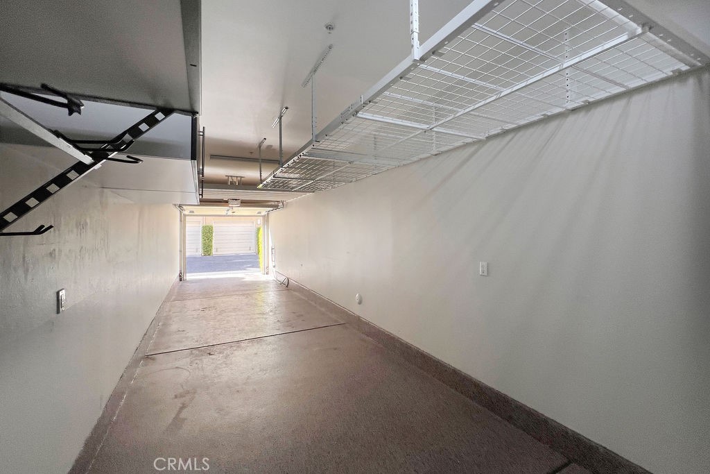 Latitudes South (LATS) - Residential Lease