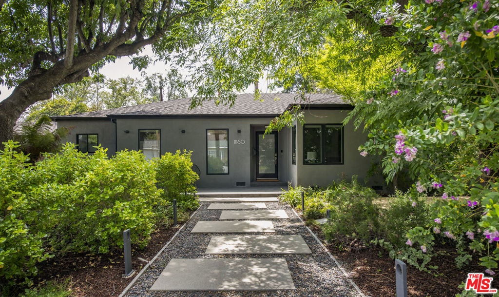11160 Valley Spring Place