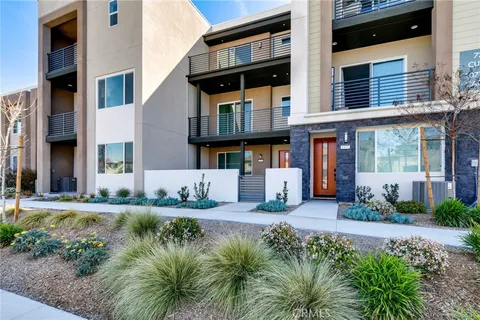 1075 Cadence, Irvine, CA 92618 - MLS#: OC25120254