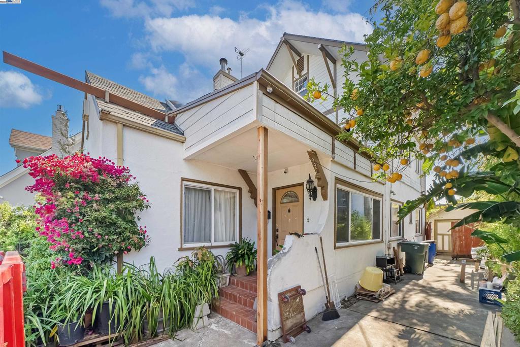 BROADMOOR - Residential
