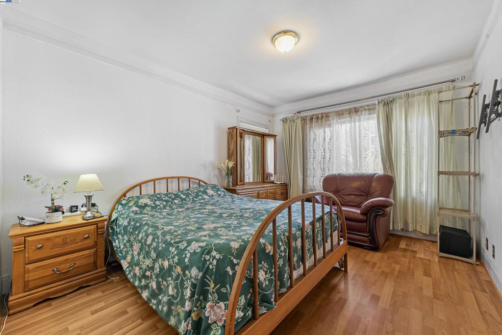 BROADMOOR - Residential