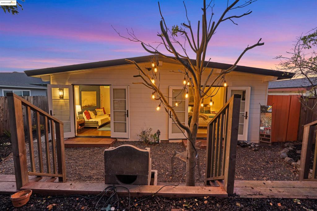 E RICHMOND HGTS - Residential