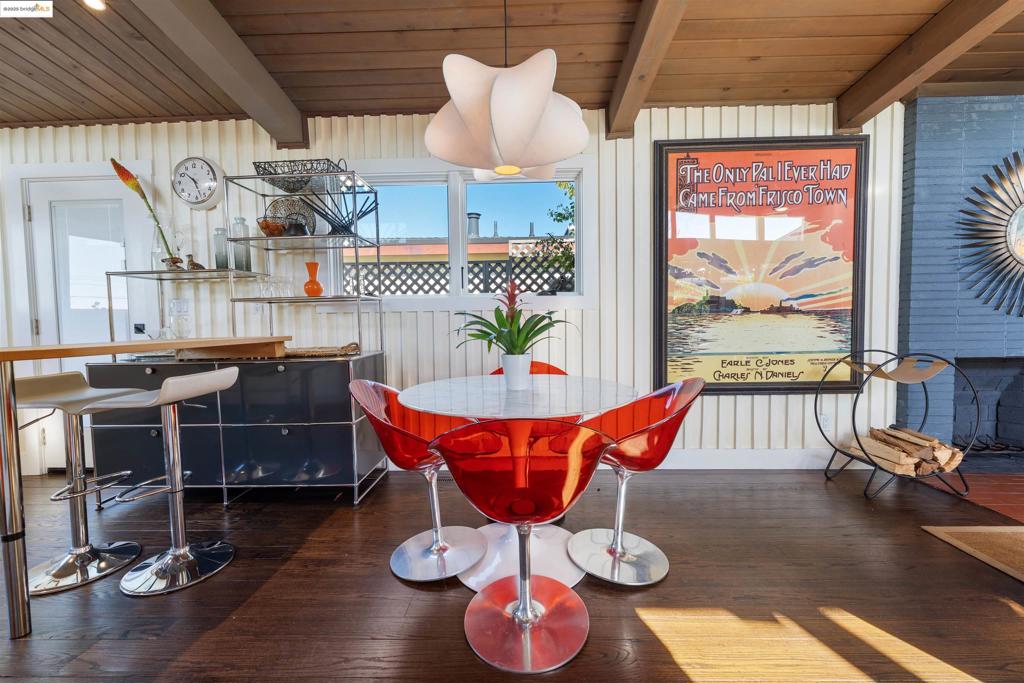 E RICHMOND HGTS - Residential