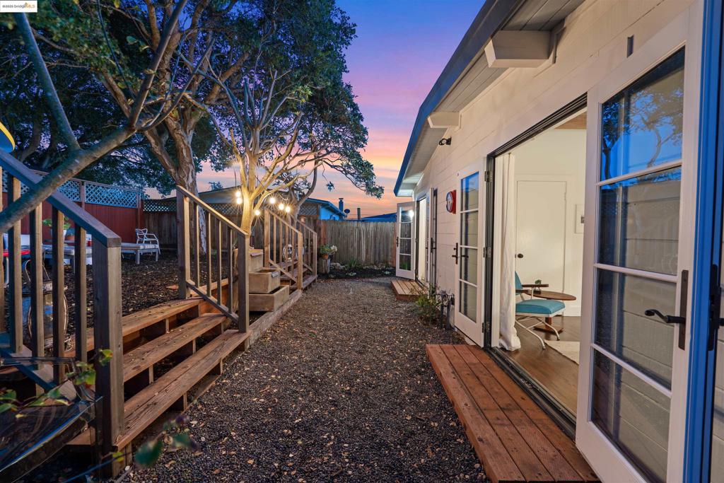 E RICHMOND HGTS - Residential