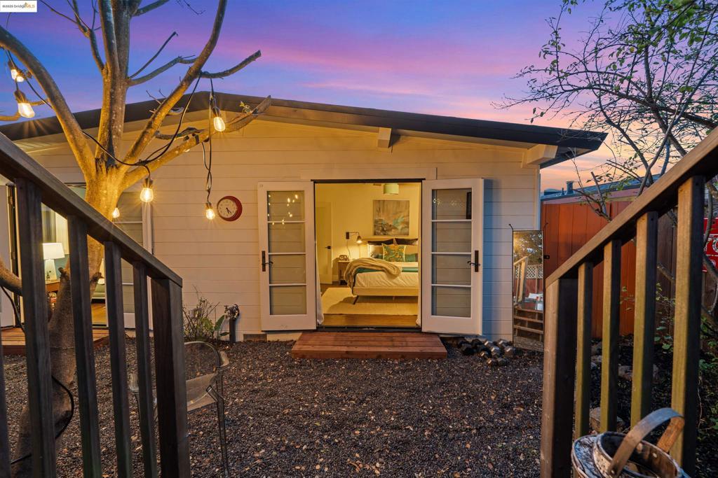 E RICHMOND HGTS - Residential