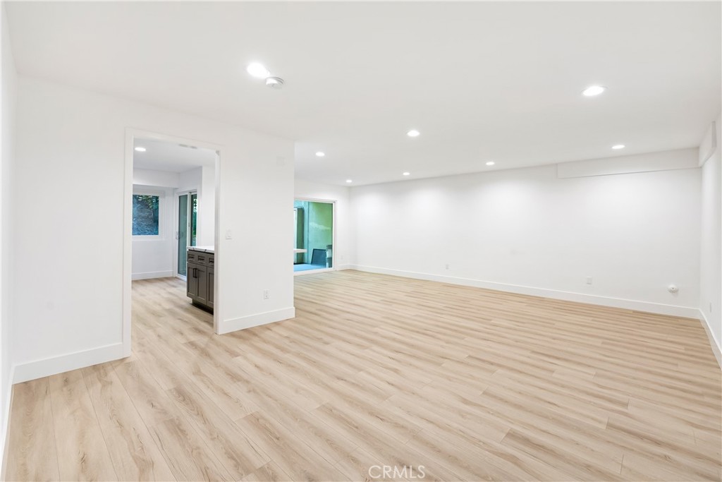 1301 S Atlantic Blvd 337C