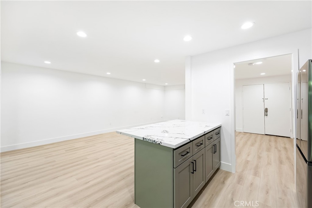 1301 S Atlantic Blvd 337C