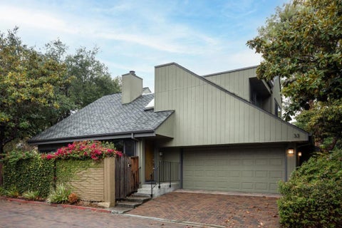Photo of 670 San Antonio Road #33, Palo Alto, CA 94306 (MLS # ML82065628)