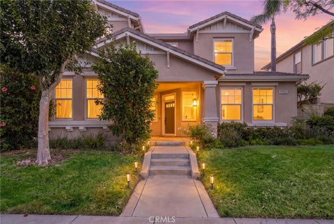 Photo of 19945 Oakville Court, Northridge, CA 91326 (MLS # SR26190283)