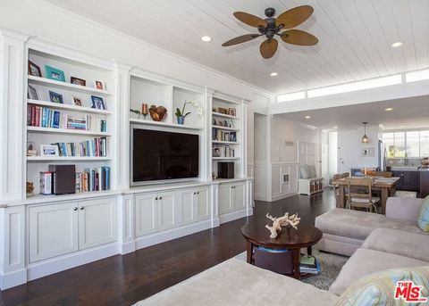 16601 Marquez Avenue 304 Pacific Palisades CA 90272