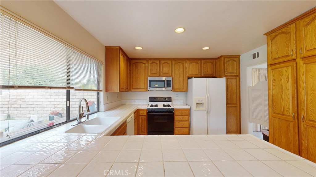 205 Cedar Heights Drive