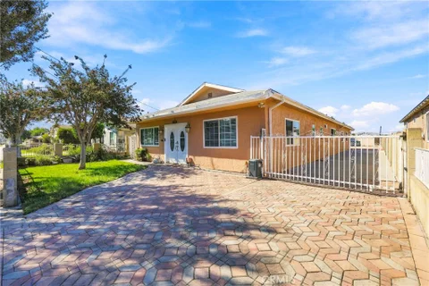 5871 Fullerton Avenue, Buena Park, CA 90621 - MLS#: RS26133199