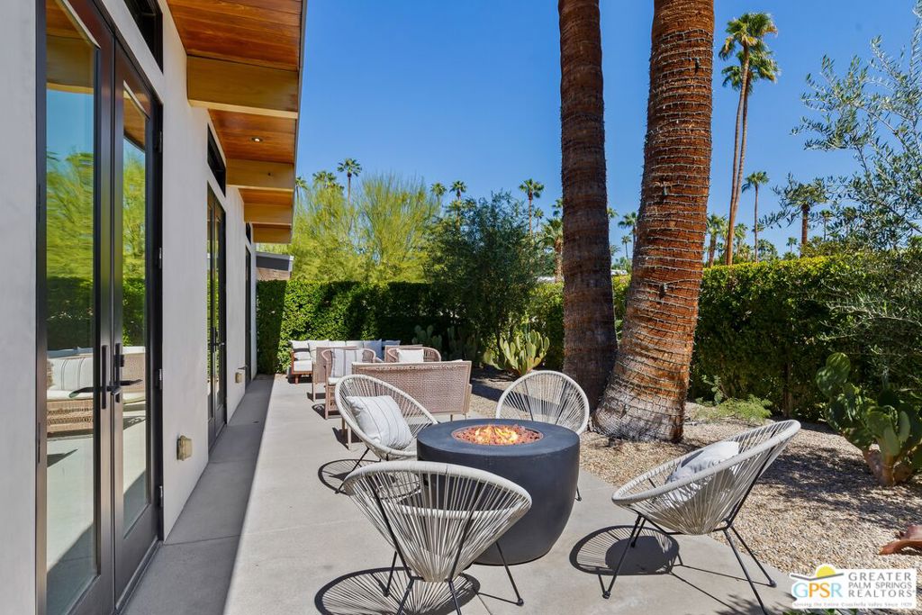 Vista Las Palmas - Residential