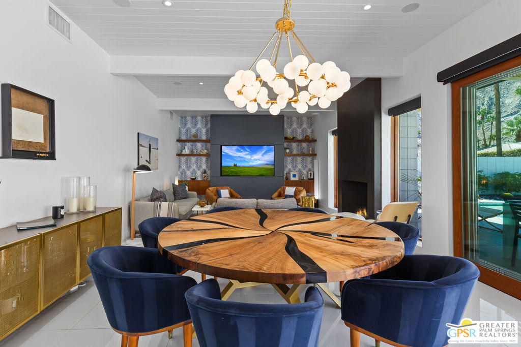 Vista Las Palmas - Residential