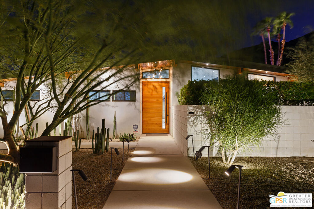 Vista Las Palmas - Residential