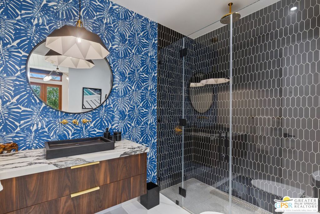 Vista Las Palmas - Residential