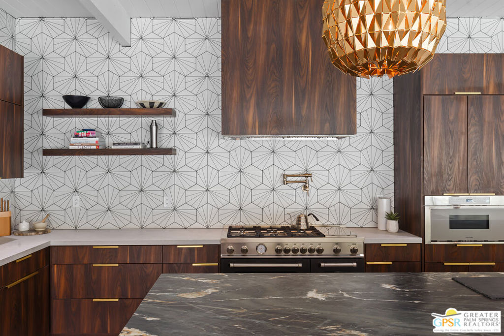 Vista Las Palmas - Residential