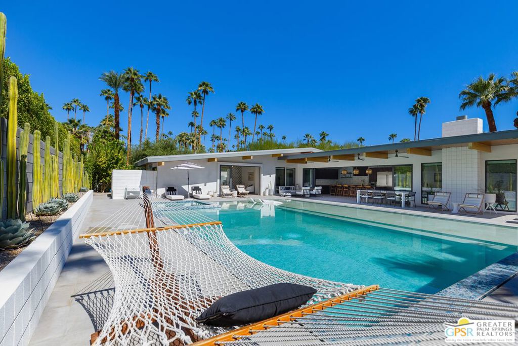 Vista Las Palmas - Residential