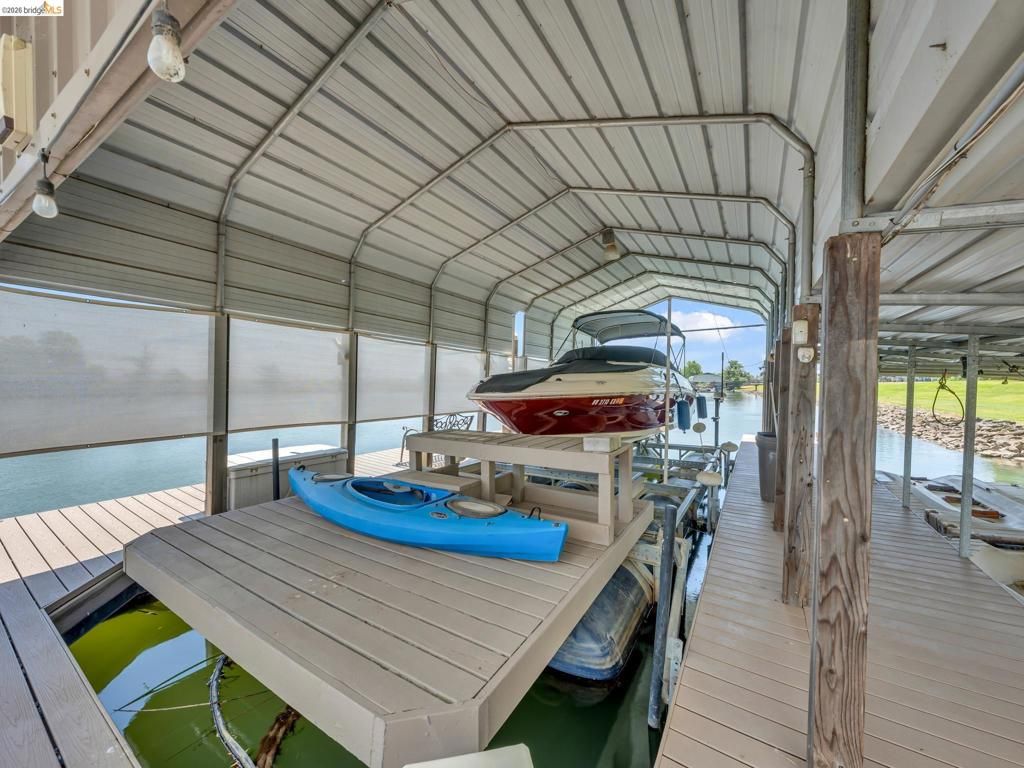 Photo of 17035 TERMINOUS RD Rd, Isleton, CA 95641 (MLS # 41128577)