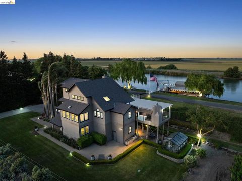 Photo of 17035 TERMINOUS RD Rd, Isleton, CA 95641 (MLS # 41128577)