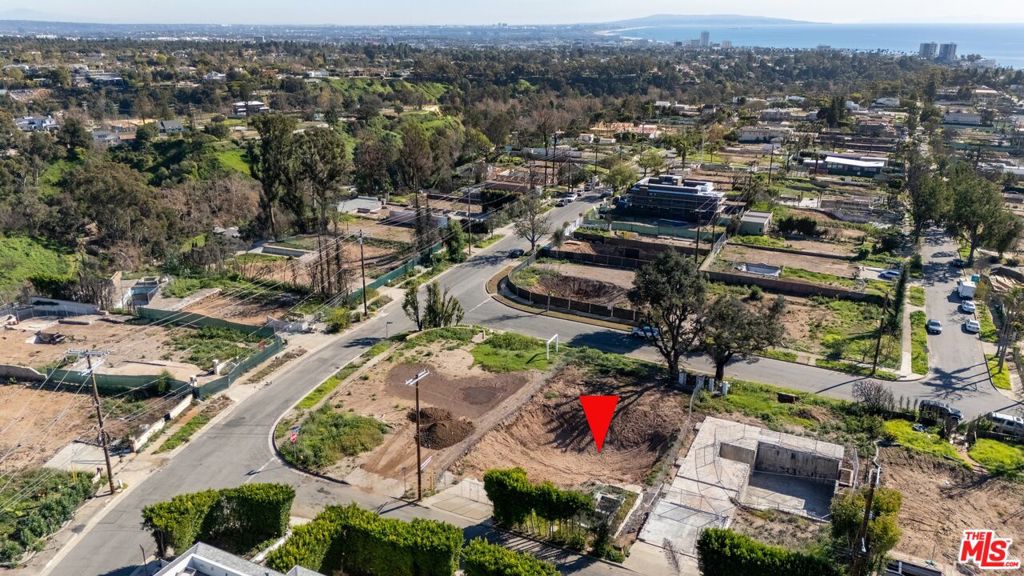 14607 Bestor Boulevard