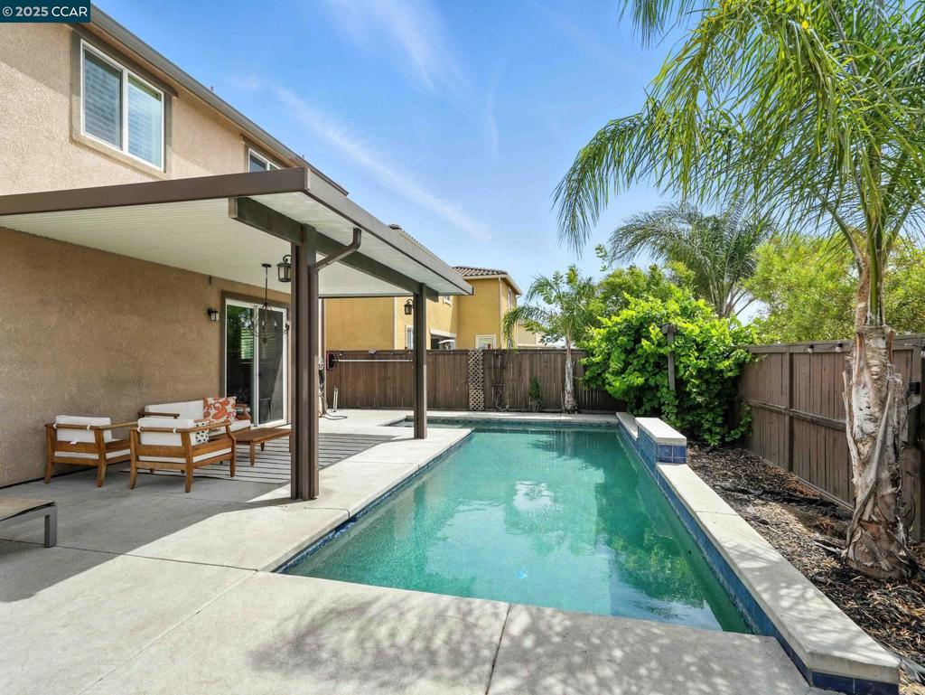 FAIRFIELD - Residential